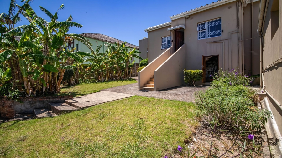4 Bedroom Property for Sale in Quigney Eastern Cape